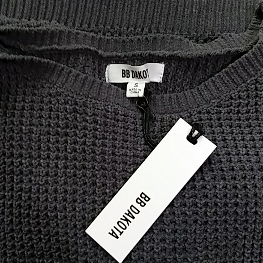 BB Dakota sweater